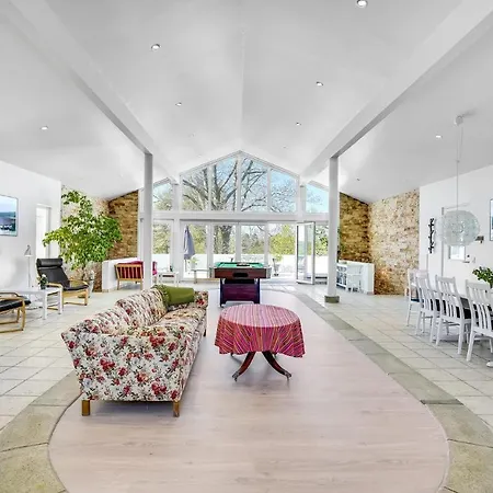 Holiday home Cozy In With Wifi *