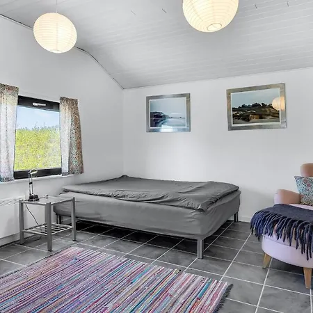 Holiday home Cozy In With Wifi *